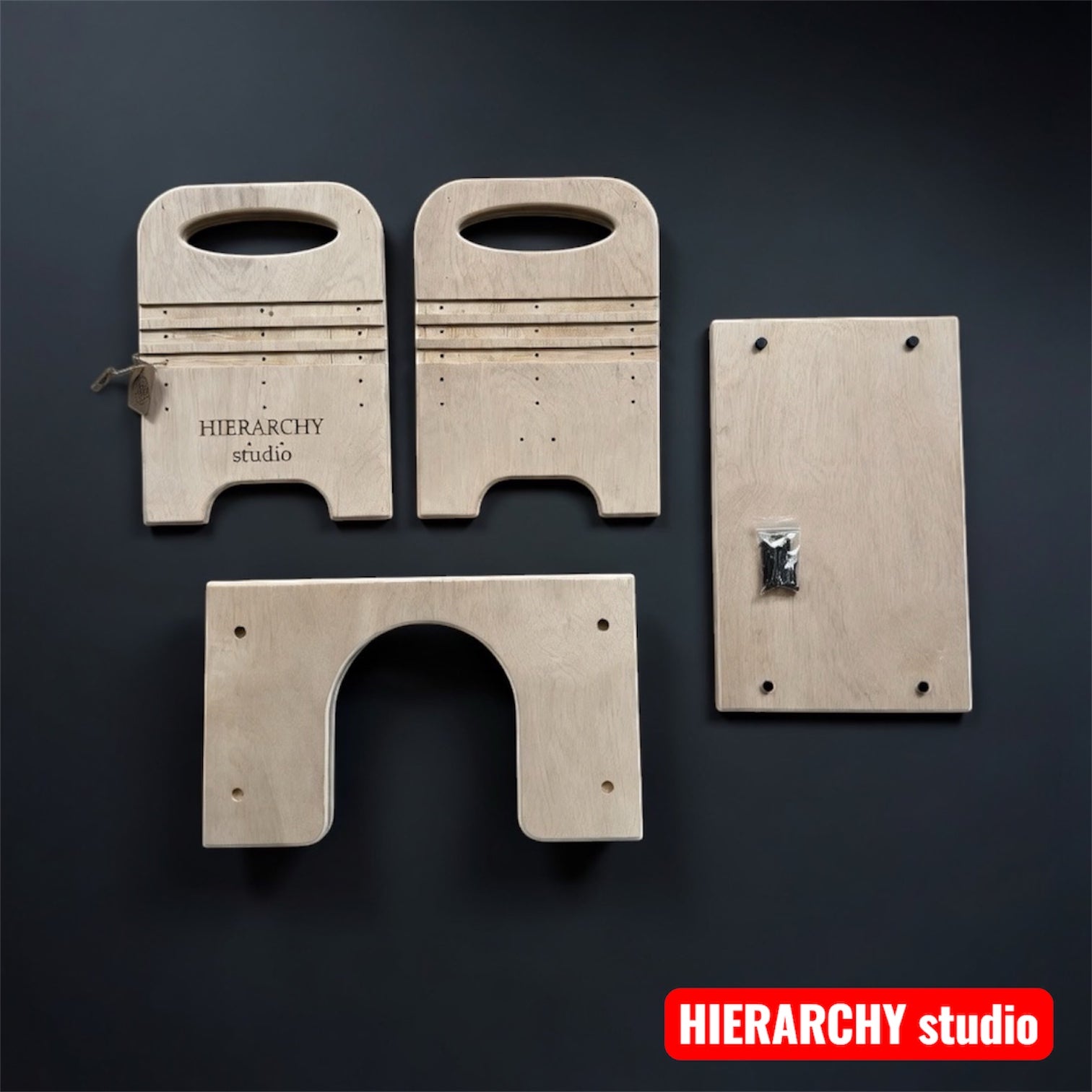 Facesitting Chair | Removable Top Panel | Adjustable Height | 17.7 in (45 cm)
