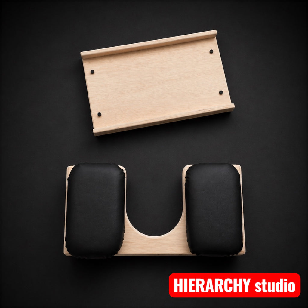 Comfortable Facesitting stool | Removable Top Panel | Adjustable Height |  21.6 in (55 cm)