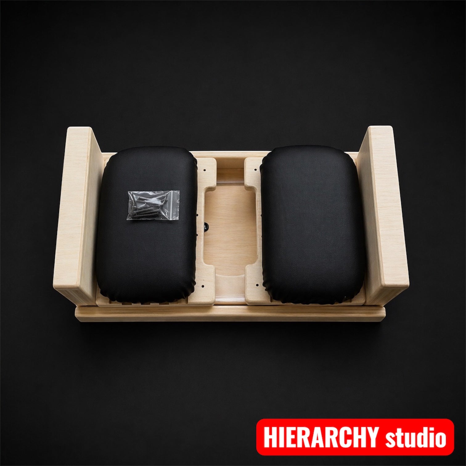 Comfortable Facesitting stool | Removable Top Panel | Adjustable Height |  21.6 in (55 cm)